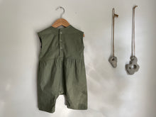 Load image into Gallery viewer, Balloon shorts romper | Light sage | 12-18 mths
